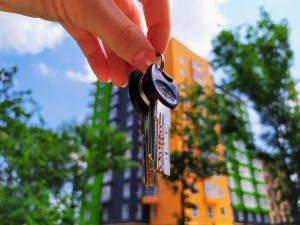 Працюємо для людей